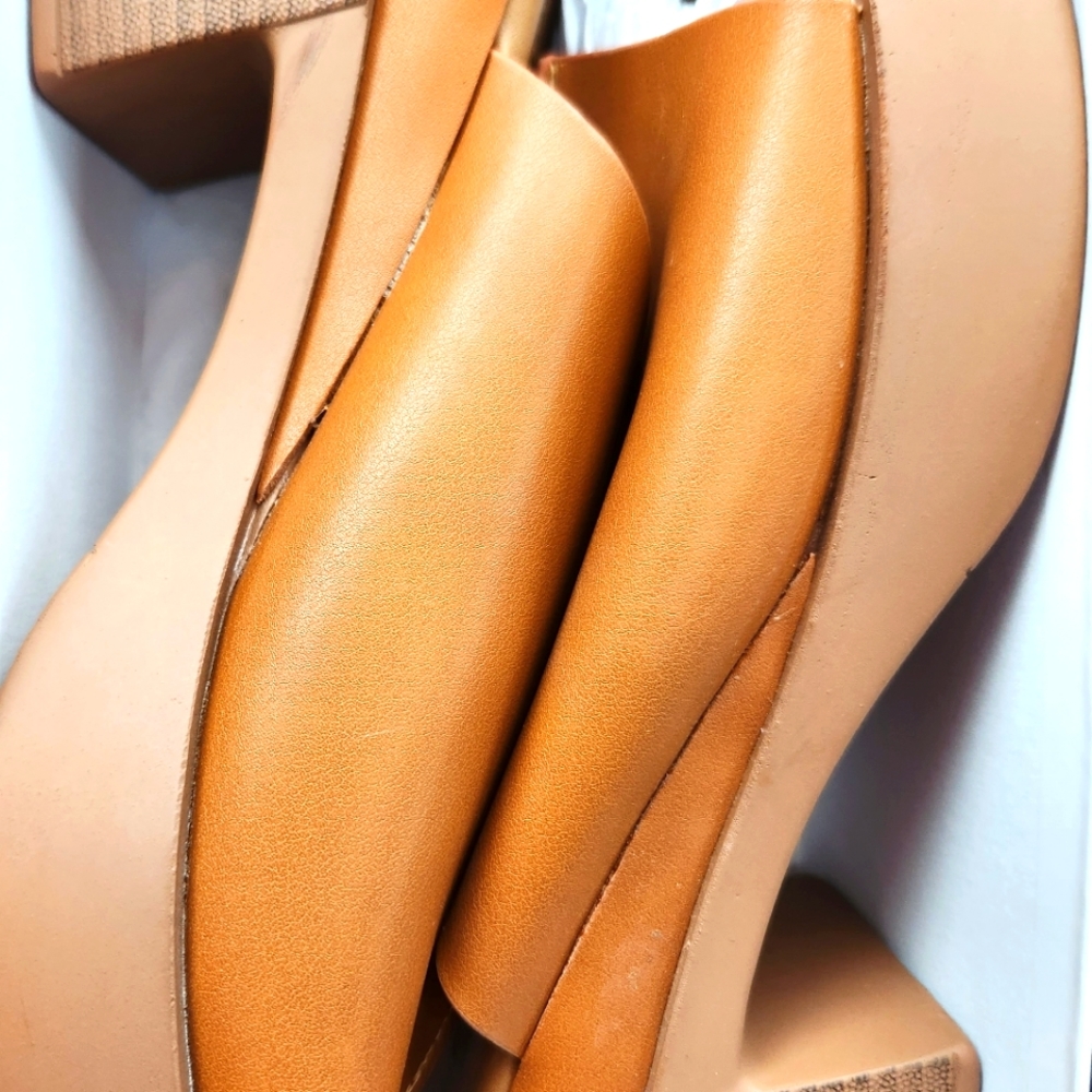Avanti mood tan shoes